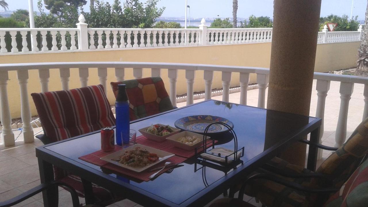 Bnb Casa Frente Al Lago Rosa Torrevieja Luaran gambar